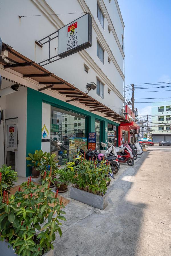 Santi White House Patong Hotell Exteriör bild
